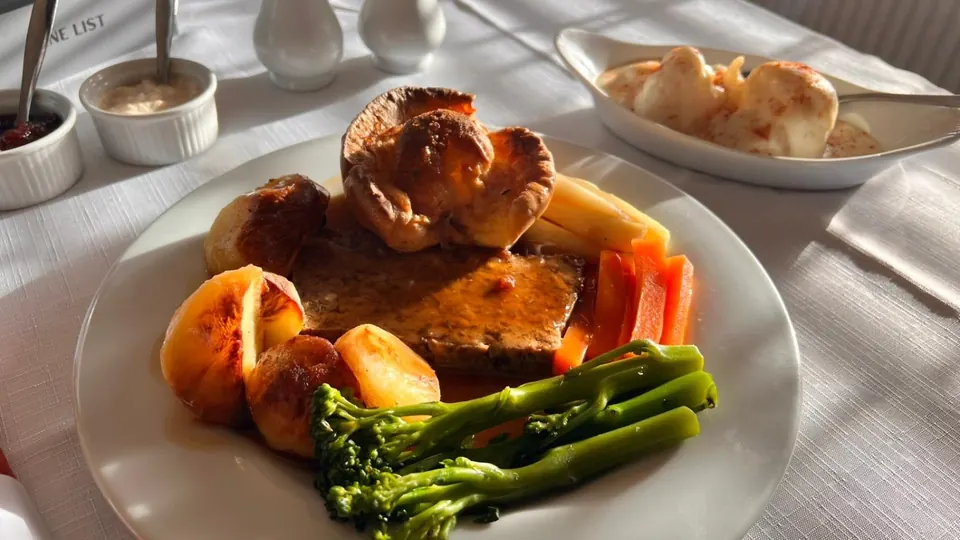 Sunday roast plate